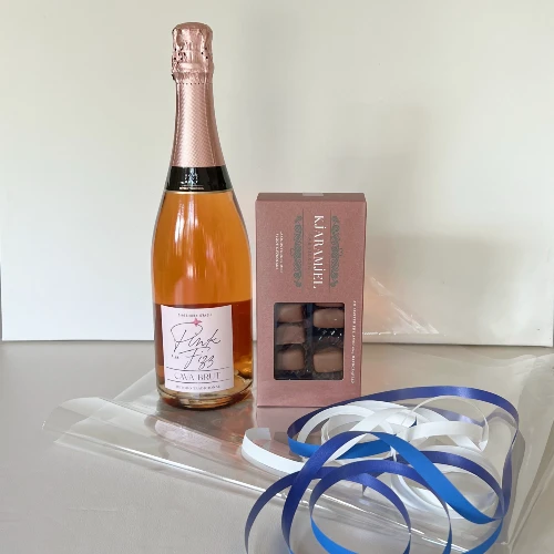 Pink fizz cava og chokoladeovertrukket lakridsstykker