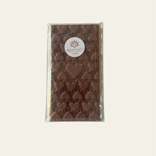 Plade mælkechokolade støbt i hjerte form