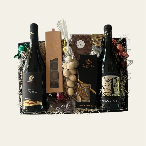 Rødvin og chokolade gavekurv