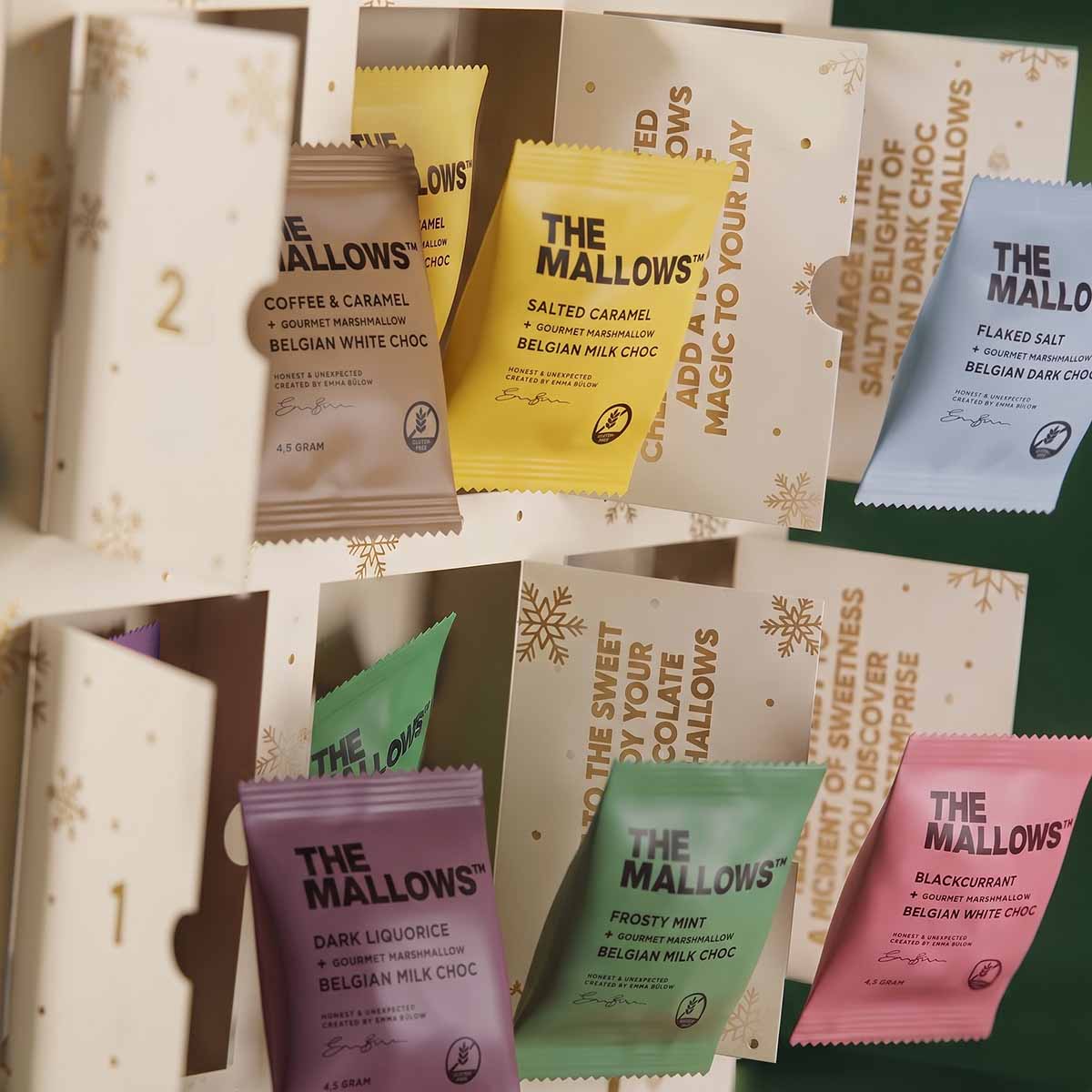 The Mallows julekalender i hvid boks med guld. Med indhold